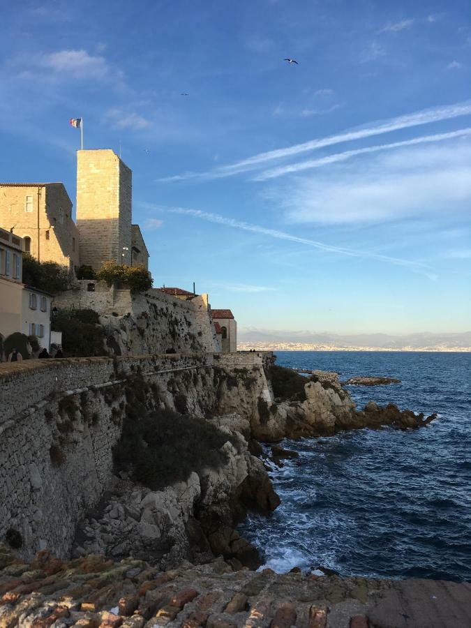 Superb One-Bedroom Apartment - Stayinantibes- Picasso 1 Exterior photo